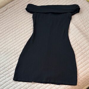 Off-the-Shoulder Black Bodycon Dress - Women